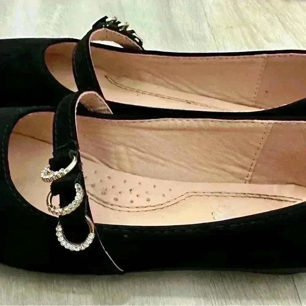 Linka Comfort Black Mary Jane Flats with Rhinestone Buckle Kids Size 1